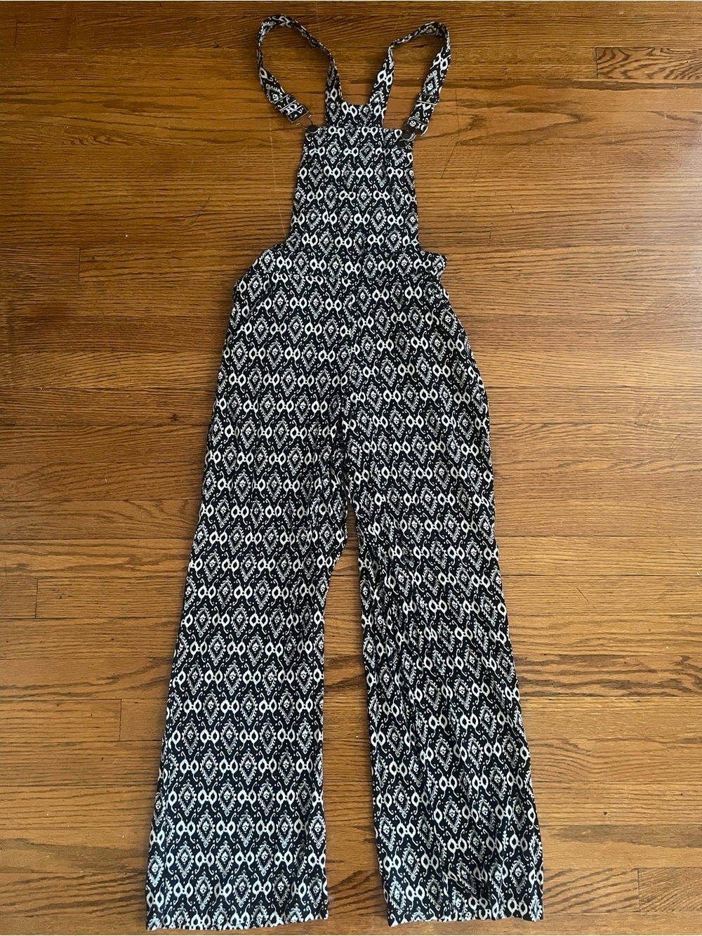 Black & White Geometric Patterned Boho Jumpsuit Overalls